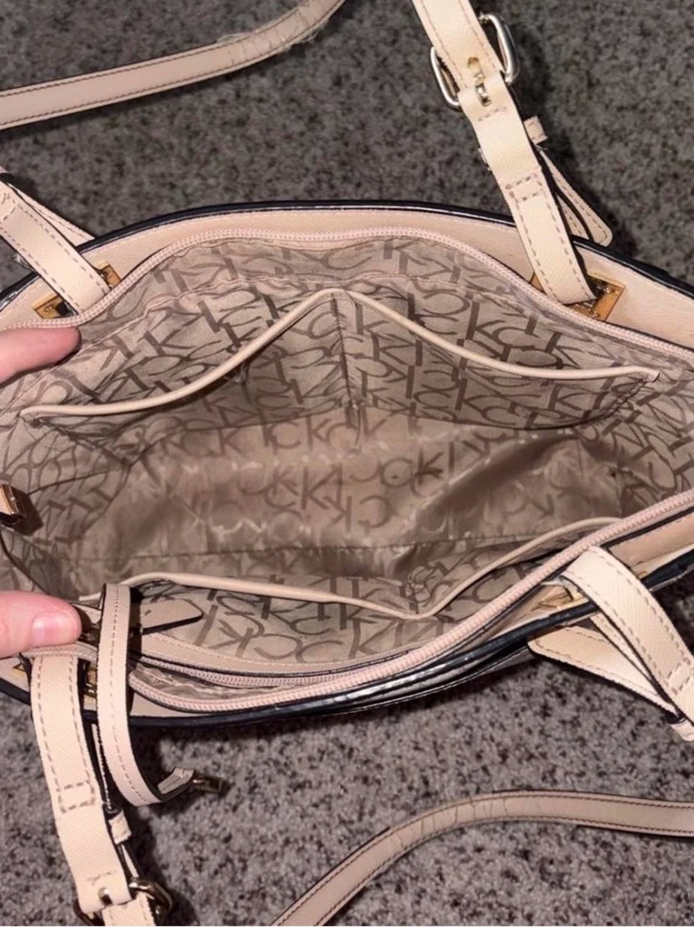 Calvin Klein Cream Logo-Print Tote